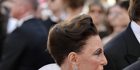 Joan Collins - 2