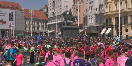 Maturanti slave kraj srednjoškolskog obrazovanja!