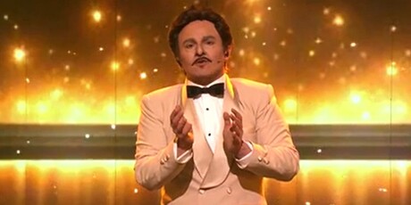 Sven Pocrnić kao Domenico Modugno