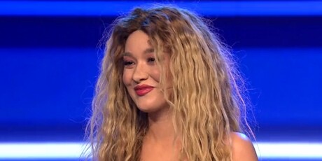 Dora Trogrlić kao Shakira