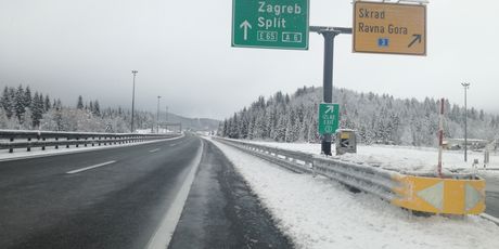 Snijeg na prometnicama (Foto: Marko Balen/dnevnik.hr) - 2