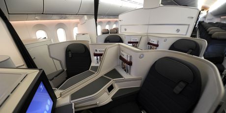Udobna unutrašnjost Boeinga 787-9 Dreamlinera