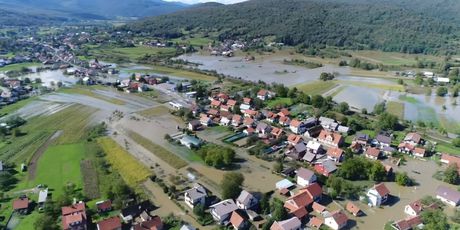 Caritas dijeli pomoć poplavljenima u Ogulinu (Foto: HGSS Ogulin) - 4