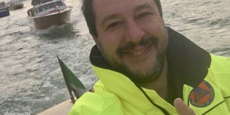 Matteo Salvini pokrenuo je buru reakcija svojim selfiem (Foto: Twitter)