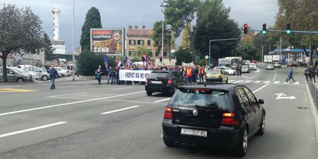 Radnici 3.maja izašli na ulice (Foto: Dnevnik.hr) 3