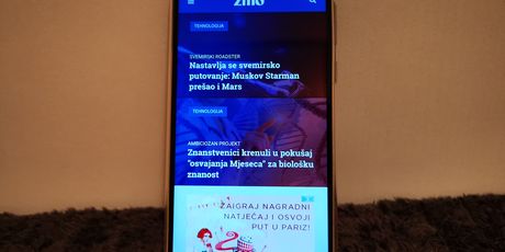 Honor Play (Foto: Zimo)