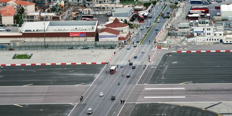 Zračna luka Gibraltar - 4