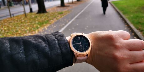 Samsung Galaxy Watch (Foto: Zimo)