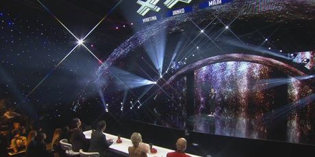 Nastup Adne Šestić u polufinalnoj emisiji Supertalenta (Foto: Dnevnik.hr) - 2