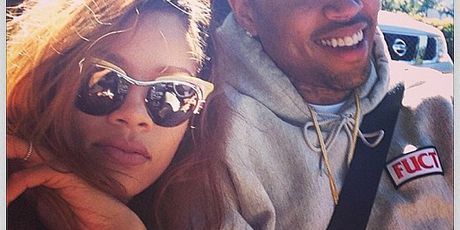 Rihanna i Chris Brown (Foto: Instagram)