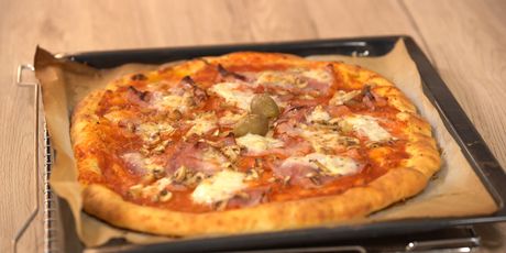 Pizza kao iz krušne peći - 2