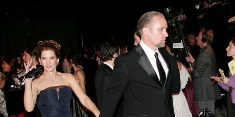 Sandra Bullock i Jesse James (Foto: AFP)