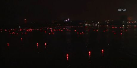 Lampioni u Dunavu za Vukovar - 2