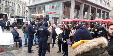 Prosvjed na Trgu bana Jelačića u Zagrebu - 2