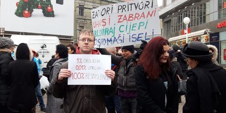 Prosvjed na Trgu bana Jelačića u Zagrebu
