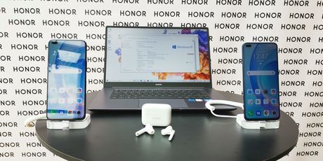 Predstavljanje novih pametnih telefona Honor - 7