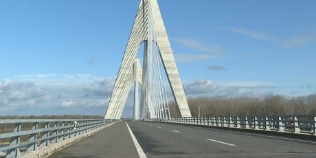 Baranjski most za nigdje - 1