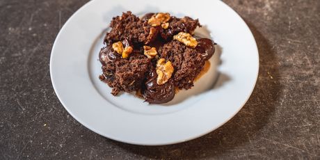 Čokoladni banana kruh s pastom od oraha praline