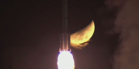 Kineski astronauti u svemiru - 2