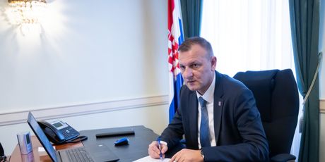 Mato Lukić preuzeo dužnost župana - 3