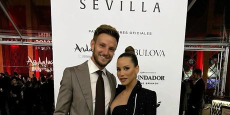 Raquel Mauri i Ivan Rakitić - 6