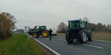 Blokada graničnog prijelaza Županja-Orašje