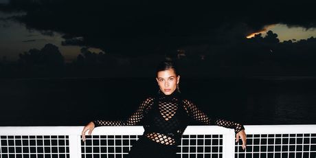 Hailey Bieber - 3