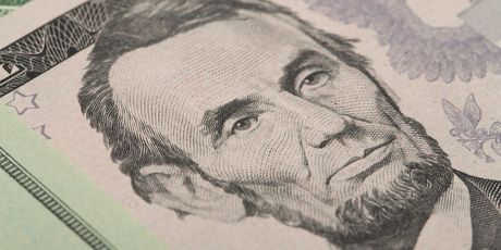 Lik Abraham Lincolna danas se nalazi na novčanici od pet američkih dolara