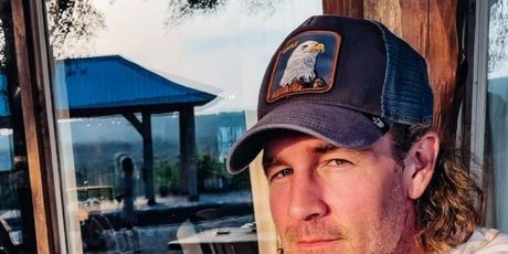 James Van Der Beek - 1