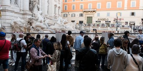 Fontana di Trevi u Rimu, studeni 2024. - 1