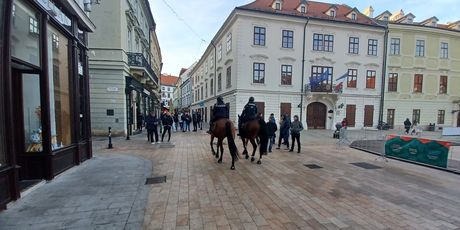 Policija u Bratislavi