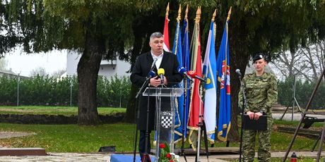 Zoran Milanović s gardijskom brigadom Vukovi - 5