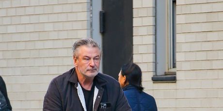 Alec Baldwin - 4