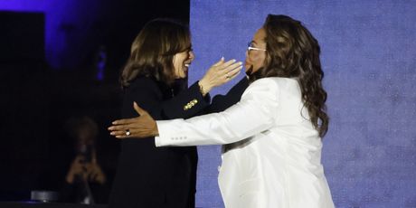 Kamala Harris i Oprah Winfrey - 2