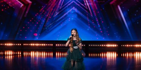 Nela Mancheska, Supertalent - 10