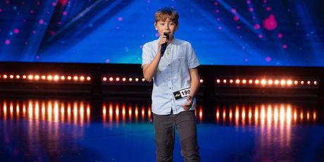 Viktor Kolmar, Supertalent - 12