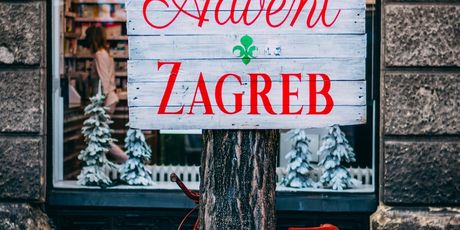 Legendarni Advent na trgu - 1