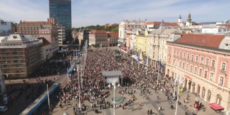 Penzioneri traže veće mirovine - 2