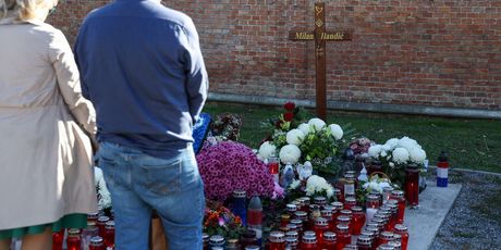 Grob Milana Bandića