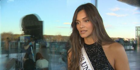 Laura Gnjatović - 4