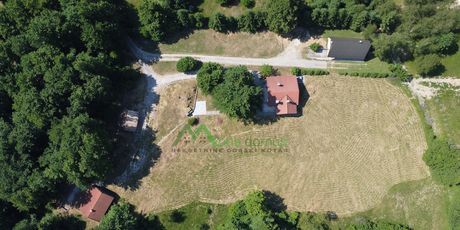 Mjesto za novi početak: Na visoravni podno Petehovca, gdje dan počinje tišinom, a završava pogledom na šumu