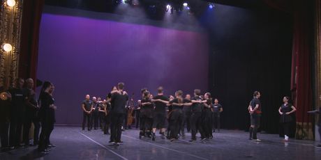 In Magazin: Lado - 6