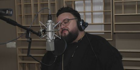 Jacques Houdek - 4