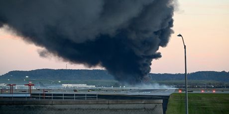 Požar nakon pada zrakoplova - 1