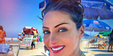 Barbara Jankavski - 10