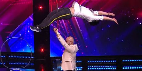 Kai Hou, Supertalent