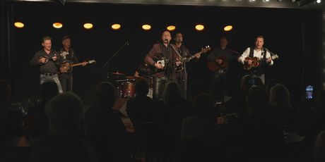 In Magazin: Gazde - 5