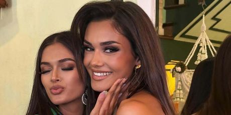 Laura Gnjatović i Chandini Baljor - 3