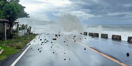 Razorni super tajfun Fung-wong pogodio Filipine - 2