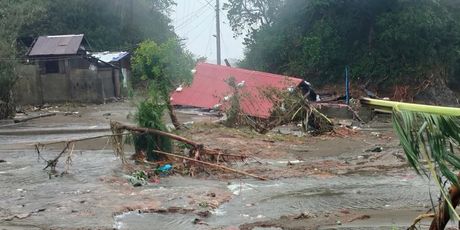 Razorni super tajfun Fung-wong pogodio Filipine - 3